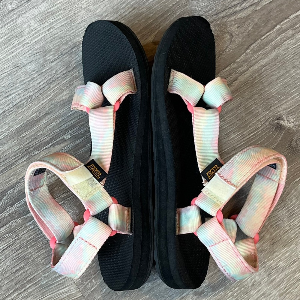 Teva Original Universal Sandals Sorbet Lemon Watercolor Womens 8 UK 6 EU 39‎